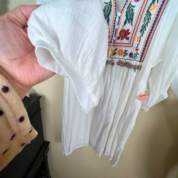 Umgee Tassel Lined Embroidered Flowing Dress - Picture 4 of 8